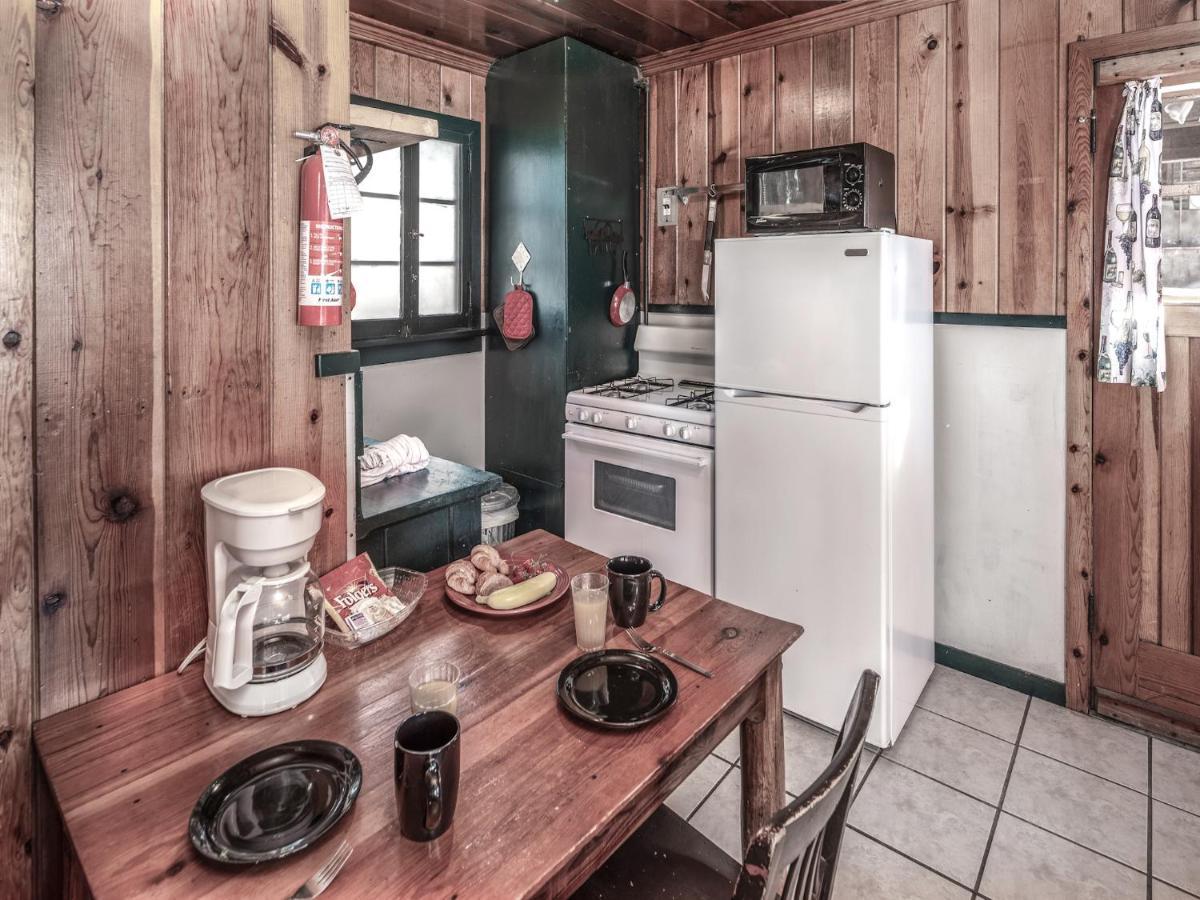 Destiny Cabin, 2 Bedrooms, Fireplace, Midtown, Sleeps 7 รุยโดโซ ภายนอก รูปภาพ