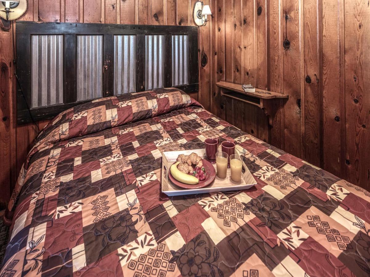 Destiny Cabin, 2 Bedrooms, Fireplace, Midtown, Sleeps 7 รุยโดโซ ภายนอก รูปภาพ