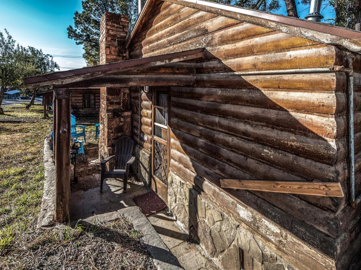 Destiny Cabin, 2 Bedrooms, Fireplace, Midtown, Sleeps 7 รุยโดโซ ภายนอก รูปภาพ